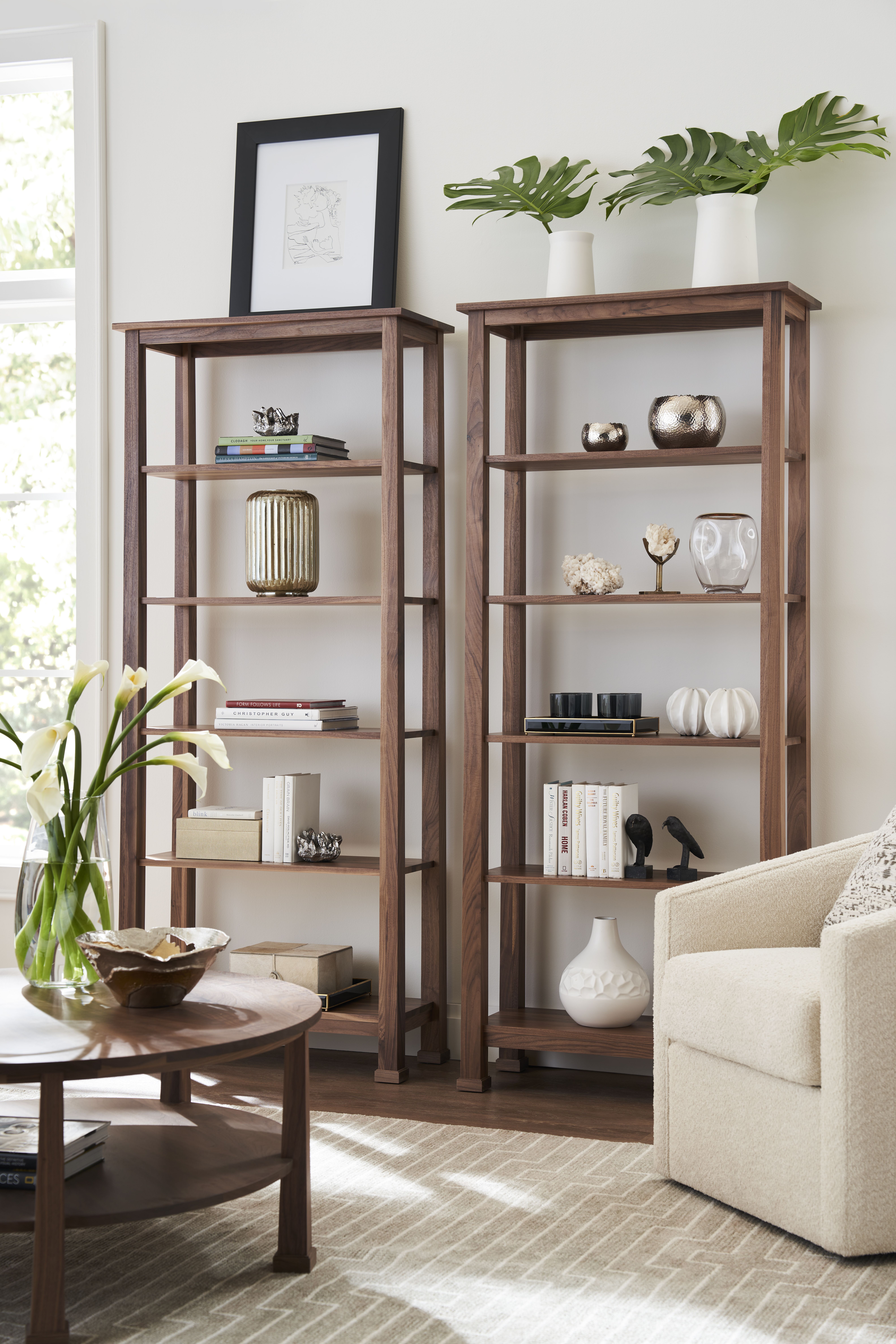 Unlikely Mサイズ Merrill Open Bookcase