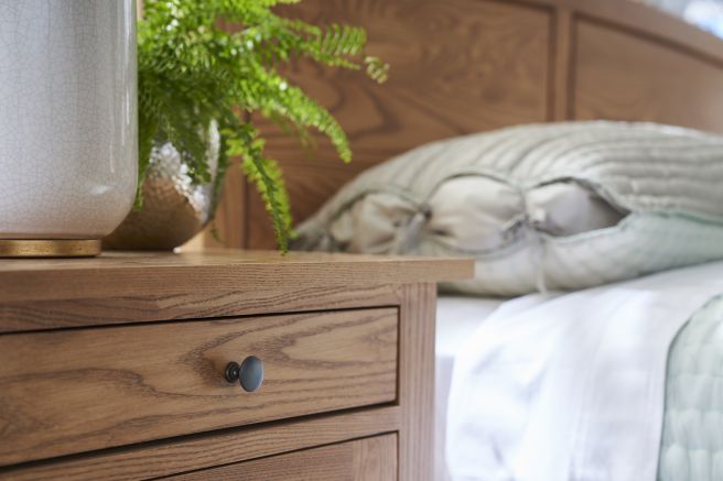 Vineyard Drawer & Door Chest close up details
